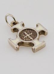Colgante Cruz de San Benito  de Metal - Blanca - 2 cm
