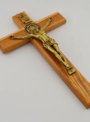 Crucifixo Cruz de São Bento em Madeira de Oliveira – 25 cm